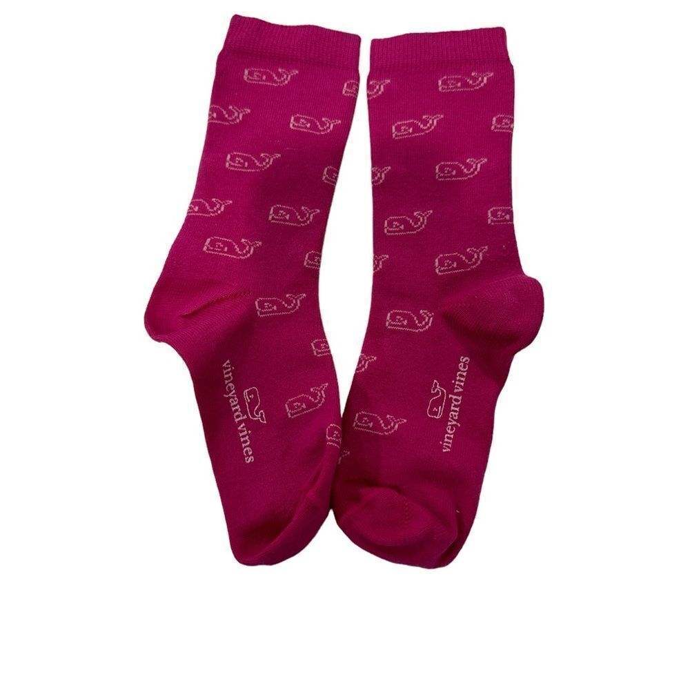 VINEYARD VINES GIRLS SOCKS.